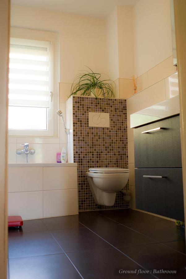 Entire House In Schwarzwald With Mountain View, Private Sauna, Gym, Garden And Terraces Unterkirnach Esterno foto