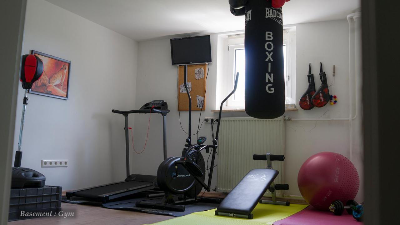 Entire House In Schwarzwald With Mountain View, Private Sauna, Gym, Garden And Terraces Unterkirnach Esterno foto